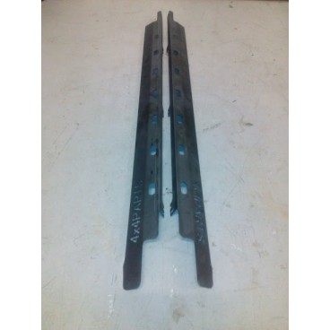 Nissan navara ROCKER PANEL sköld