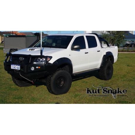 Lokasuojan levike, Toyota Hilux Vigo12-15 MONSTER