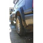 Lokasuojan levike, Toyota Land Cruiser 100 Standard