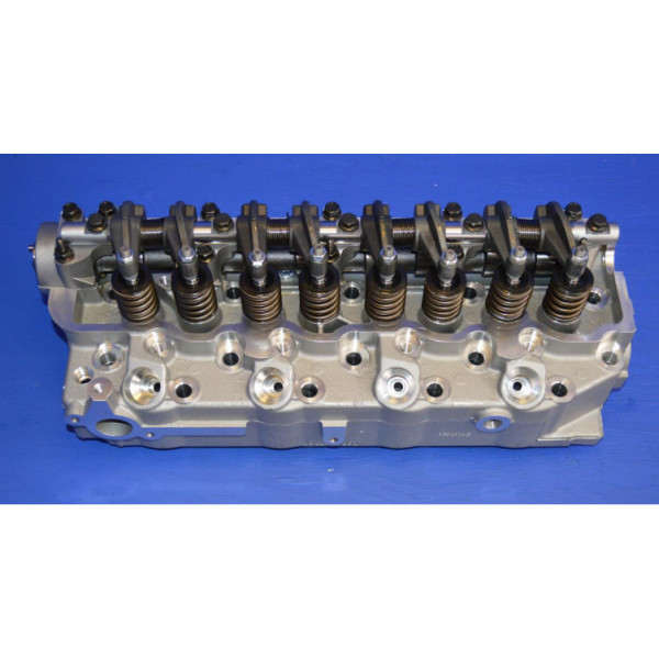 Sylinterikansi MITSUBISHI 2.5D 10/93 - 12/07