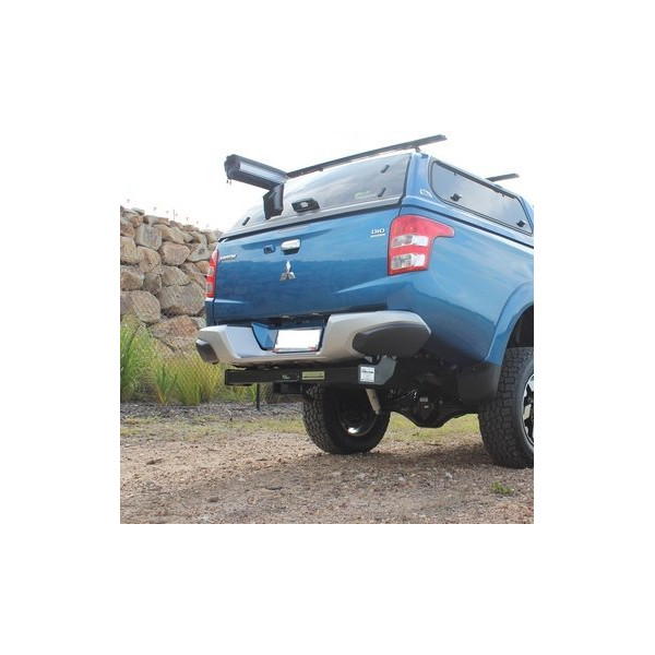 CLASS 4 TOWBAR COMPATIBLE WITH FACTORY REAR BUMPER