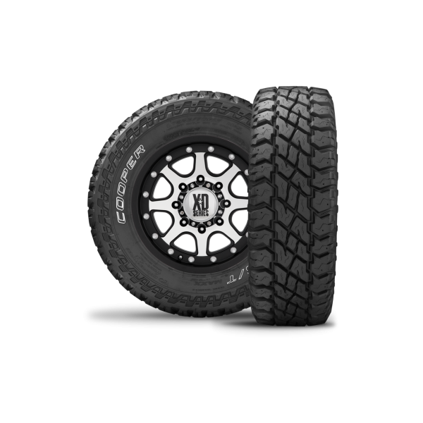 235/85R16 S/T Maxx
