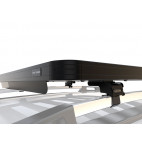 Kia Sorento (2002-2009) Slimline II Roof Rail Rack Kit - by Front Runner