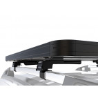 Kia Sorento (2002-2009) Slimline II Roof Rail Rack Kit - by Front Runner
