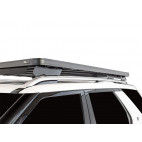 Land Roverin tÃ¤ysin uusi Discovery 5 (2017-nykyinen) Expedition Slimline II kattotelinesarja - Front Runner