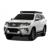 Toyota Fortuner (2016-nykyinen) Slimline II kattotelinesarja - Front Runner