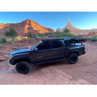 Toyota Tacoma (2005-nykyinen) Retrax Slimline II -kuormatelinesarja - Front Runner