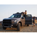 Ford F-150 Super Crew (2018-2020) Slimsport Roof Rack Kit / Lightbar valmis - Front Runner