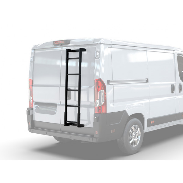 Universal Vehicle Ladder / Short - by Front Runner