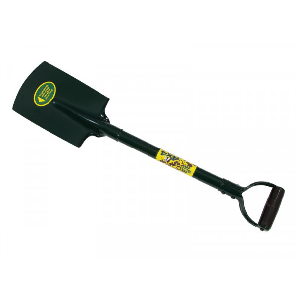 Spade/Shovel with Axe Edge Spade/Shovel with Axe Edge