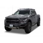 Ford F-150 miehistöohjaamo kattoluukulla (2015-2020) Slimsport Rack 40 tuuman valotangon tuulensuoja - Frontrunnerilta