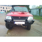 Vinssipuskuri, eteen, Mitsubishi L200