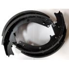 Brake Shoes, Rear, GM