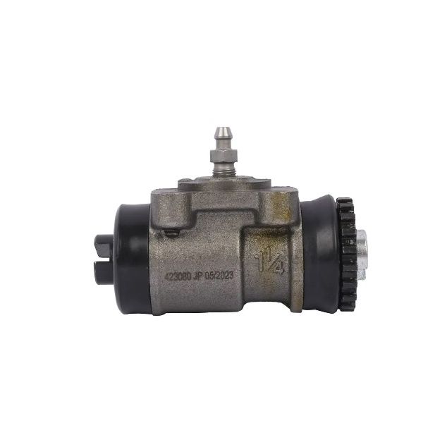Toyota J40 Brake cylinder Front Right Toyota J40 Brake cylinder Front Right