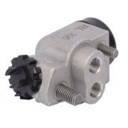 Suzuki Front Drumbrake Cylinder RH Rear one