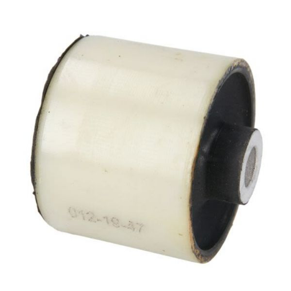 FRONT RADIUS ARM TO AXLE BUSHING - P38