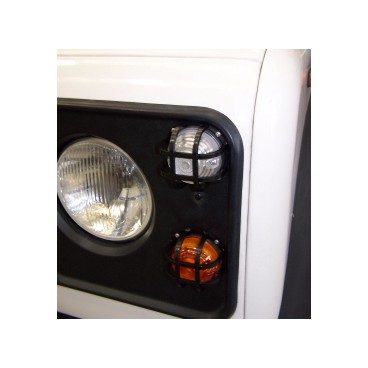 FRONT LAMP GUARDS