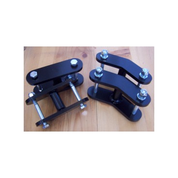 SHACKLE KIT SAMURAI +2" SUZUKI