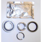 REAR WHEEL BEARINGS AND OIL SEAL SAMURAI / JIMNY