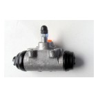 Bak broms backar LH  cylinder för SJ413